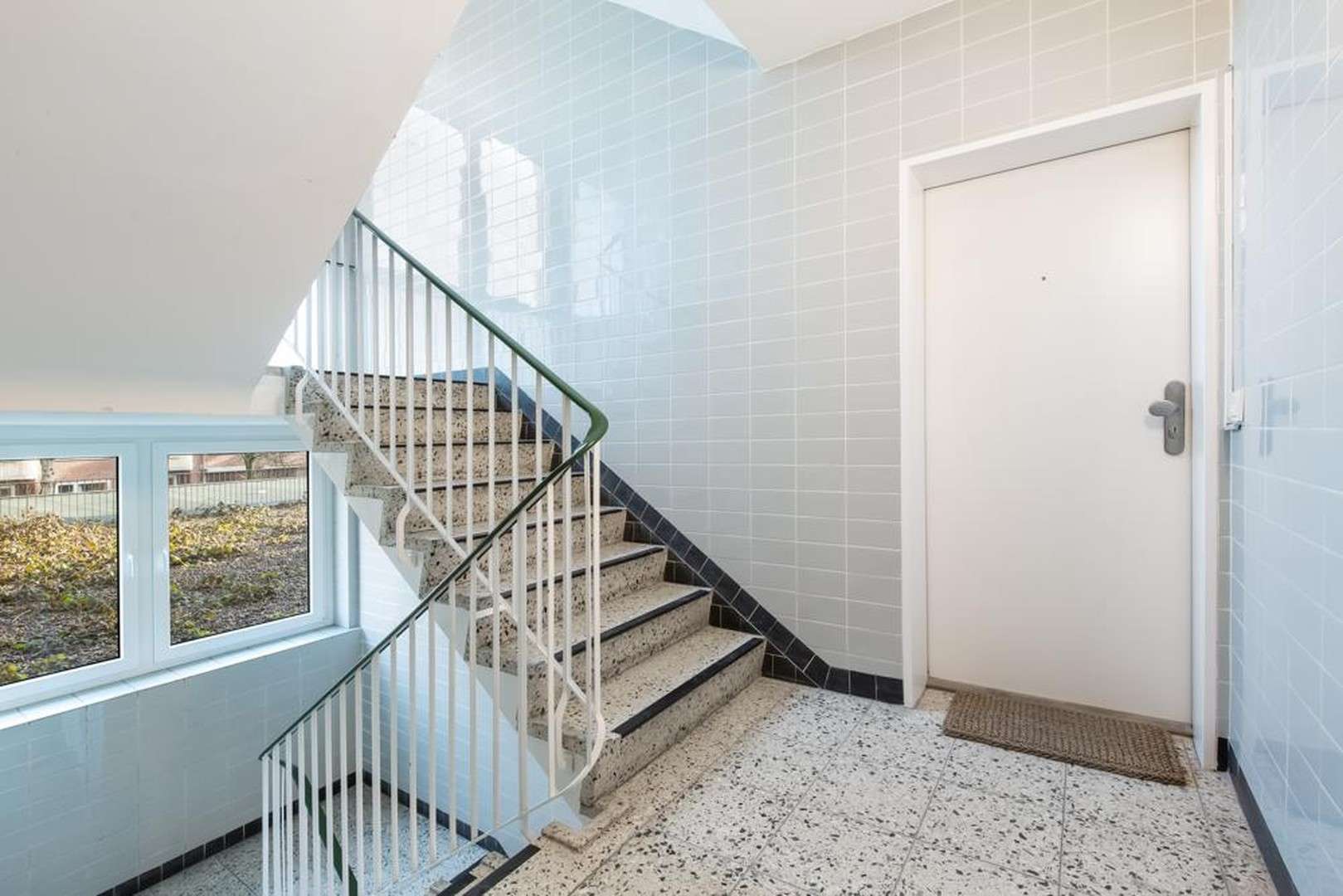 Helle 3-Zimmer-Wohnung mit Balkon & TG Stellplatz in HH-Hohenfelde - top vermietet, Hamburg – Bild 2