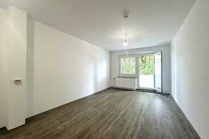 Single-Apartment mit offener Küche und Balkon – Kiefernring 40, 14478 Potsdam – Vorschaubild 3