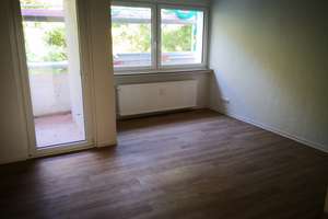 Zum Einzug frisch renovierte und sanierte 3-Zimmer-Wohnung mit Balkon – Drakerfeld 10, 47138 Obermeiderich, Duisburg – Vorschaubild 7