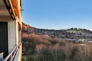 Großzügige 4 - Zimmer-Wohnung zur Eigennutzung oder Kapitalanlage – Reutlingen (Kreis) – Vorschaubild 2