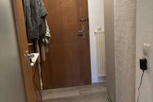 Geschmackvolle Wohnung mit zwei Zimmern sowie Balkon und EBK in Stuttgart – Sigmaringer Straße 116, 70567 Stuttgart – Vorschaubild 2