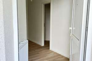 Familienfreundliche 4-Zimmer-Wohnung mit Balkon und moderner Raumaufteilung – Wolfringstr. 14, 90765 Ronhof, Kronach, Fürth – Vorschaubild 4