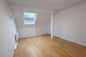 Modernisierte 2,5-Zimmer-Wohnung im Dachgeschoss – Grünstr. 12, 45326 Altenessen-Süd, Essen – Vorschaubild 5