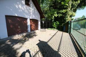 Rarität: Einfamilienhaus mit Doppelgarage und herrlichem alten Baumbestand in Nbg.- Weiherhaus – 90455 Kornburg, Worzeldorf, Nürnberg – Vorschaubild 29