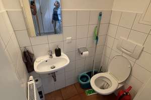 ***Traumhafte 2-Zimmer-Maisonettewohnung im Herzen der Altstadt*** – Hinter der Grieb 11, 93047 Innenstadt, Regensburg – Vorschaubild 2