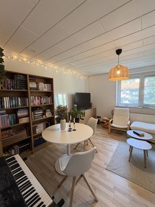 Helle und gemütliche 2,5-Zimmer-Wohnung mit großer Wohnküche in Augsburg-Göggingen