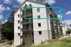 Erstbezug nach Modernisierung: großzügige Vier-Zimmer-Wohnung mit 3 Balkonen