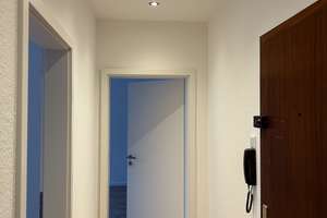 Erstbezug nach Komplettsanierung: 2 Zi Wohnung, neue Einbauküche weiss, hell, ruhig – Schmettaustrasse 10, 45139 Südostviertel, Essen – Vorschaubild 7
