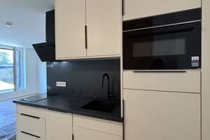 Urbanes Leben in Milbertshofen: Teilmöbliertes Apartment mit Terrasse – Griegstraße 22, 80807 Milbertshofen, München – Vorschaubild 4