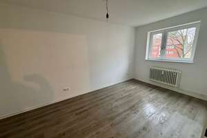 Wohlfühlwohnung mit Balkon – frisch renovierte 3-Zimmer-Oase in naturnaher Lage von Gebhardshagen – Plantagenweg 14, 38229 Gebhardshagen, Salzgitter – Vorschaubild 2