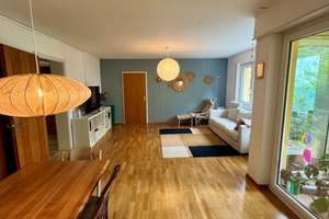 Familienfreundliche, helle, modernisierte 4-Zimmer-Wohnung mit Terrasse, Balkonen und EBK – Die vollständige Adresse der Immobilie erhältst du vom Anbieter., 70599 Birkach-Nord, Stuttgart – Vorschaubild 1