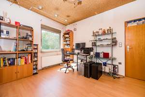 Property thumbnail 8