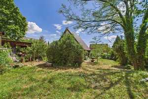 **Idyllisches Einfamilienhaus mit guter Raumaufteilung, schöner Gartenfläche, Garage uvm. - ruhige L – Donnersbergkreis – Vorschaubild 6
