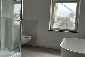 Sanierter und ruhiger Altbau: 3-Zimmer-Wohnung 125qm in Düsseldorf-Bilk – 40223 Bilk, Düsseldorf – Vorschaubild 10