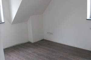 Alveslohe,  hochwertige 5-Zimmer-Doppelhaushälfte Baujahr 2013 – Lindenstraße 17 A., 25486 Alveslohe – Vorschaubild 9