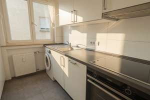 Stuttgart-Mitte: Attraktive, hochwertig renovierte Wohnung – 70176 Rosenberg, Stuttgart – Vorschaubild 3