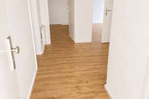 Provisionsfreie 3-Zimmer-Wohnung mit Balkon & Garten – Ackerfeldstraße 1, 46145 Sterkrade-Mitte, Oberhausen – Vorschaubild 3
