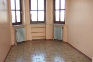 Mehrfamilienhaus / Generationenhaus in ruhiger Lage – Die vollständige Adresse der Immobilie erhältst du vom Anbieter., 82110 Germering – Vorschaubild 12