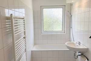 Investition oder Eigenheim: Lichtdurchflutete 3-Zimmer-EG-Wohnung in Bestlage – Westerbergstr. 56, 44892 Langendreer, Bochum – Vorschaubild 3
