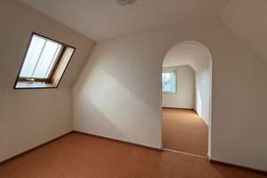 Ihr neues Zuhause im Herzen von Thannhausen – ruhig & voller Möglichkeiten – Die vollständige Adresse der Immobilie erhältst du vom Anbieter., 86470 Thannhausen – Vorschaubild 6
