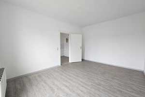 Schicke 2-Zimmer-Wohnung inkl. Balkon – Alt Fermersleben 17a, 39122 Magdeburg – Vorschaubild 3