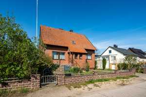 LENAU  - Modernisiertes Einfamilienhaus mit Traumgrundstück direkt am Naturschutzgebiet! – Hannover (Kreis) – Vorschaubild 2