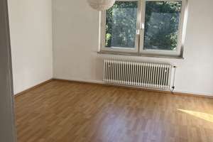 Helle 3-Zimmer-Wohnung in zentraler Lage von Essen – Laminatboden & eigener Keller – Immestraße 41, 45127 Ostviertel, Essen – Vorschaubild 2