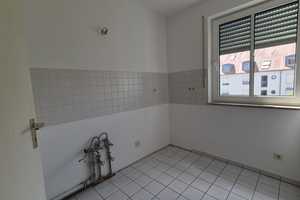 Ruhige und helle, renovierte 2 Zimmer-Wohnung mit Balkon in Röthenbach/Schweinau – Nürnberg – Vorschaubild 11