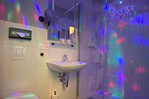 Modernes Zimmer mit Kitchenette in zentraler Lage (Vahrenwald) – Gradestr. 22, 30163 Vahrenwald, Hannover – Vorschaubild 3