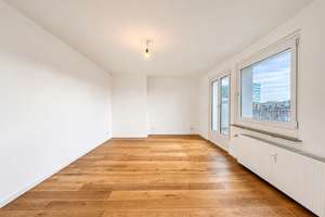 Moderne 2-Zimmer-Wohnung mit Einbauküche im beliebter City-Lage – Stresemannstraße 27, 40210 Stadtmitte, Düsseldorf – Vorschaubild 5