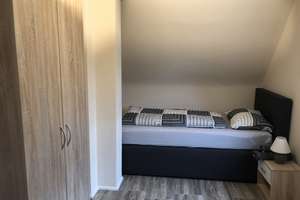 Gepflegtes Reihenhaus mit 4,5 Zimmern und Garage in Bergisch Gladbach – Die vollständige Adresse der Immobilie erhältst du vom Anbieter., 51469 Gronau, Bergisch Gladbach – Vorschaubild 12