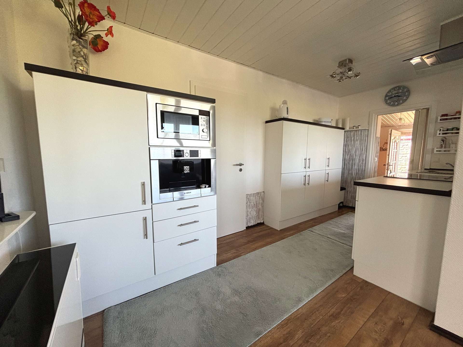 Immobilie in Hohenfelde - Strand, Sonne, Erholung – stilvolles Wochenendhaus nahe der Ostsee in Hohenfelde - Bild 3