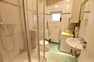 Erftstadt-Liblar, vermietetes Dreifamilienhaus  aufgeteilt nach WEG – Die vollständige Adresse der Immobilie erhältst du vom Anbieter., 50374 Erftstadt – Vorschaubild 5