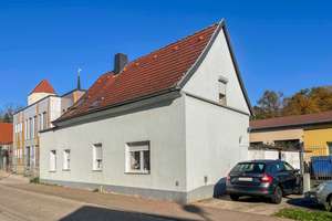 Gestaltungspotenzial: Realisieren Sie selbst Ihr Zuhause nach eigenen Vorstellungen in urbaner Lage – Die vollständige Adresse der Immobilie erhältst du vom Anbieter., 6796 Brehna – Vorschaubild 1