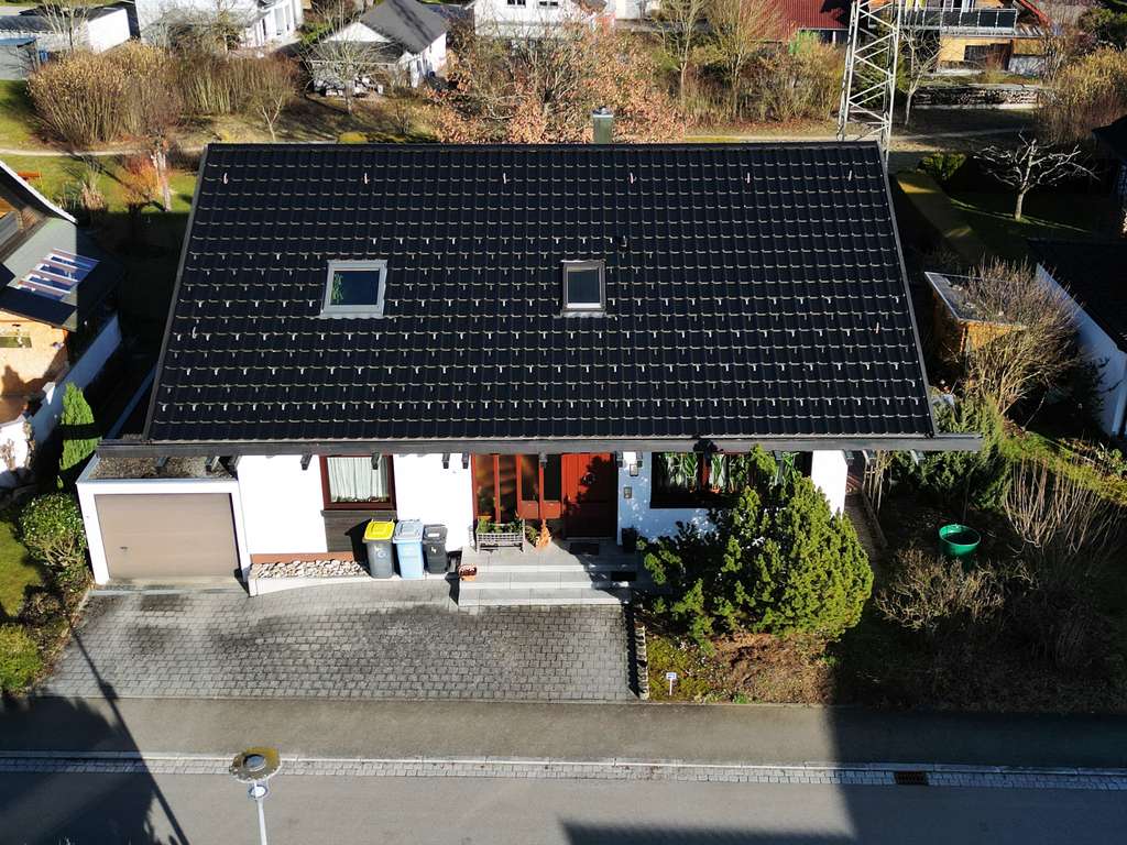 Immobilie in Rietheim-Weilheim - F&D | Gepflegtes Ein– bis Zweifamilienhaus in ruhiger Sackgassenlage - Bild 2