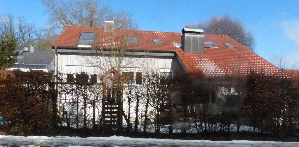 Repräsentatives Wohngebäude in ruhiger stadtnaher Wohnlage