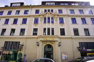 Kapitalanleger aufgepasst: Helles und modernes Büro mit Aufzug nahe des Amtsgerichts im Zentrum