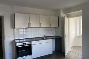 Frisch renovierte Wohnung mit Einbauküche! – Cunnersdorfer Str. 1, 4318 Sellerhausen-Stünz, Leipzig – Vorschaubild 2