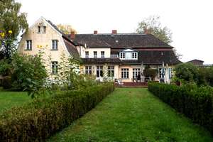 PRIGNITZ: GUTSHAUS IM DORNRÖSCHENSCHLAF – Die vollständige Adresse der Immobilie erhältst du vom Anbieter., 19357 Karstädt – Vorschaubild 4