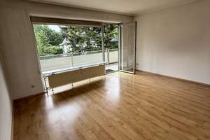 Bezugsfreie 3-Zimmerwohnung in guter Lage mit Tiefgaragenplatz – Jungbluthgasse 13, 50858 Junkersdorf, Köln – Vorschaubild 3