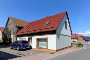 Einfamilienhaus mit Scheune und Nebengebäude in Oberkatz – Die vollständige Adresse der Immobilie erhältst du vom Anbieter., 36452 Oberkatz – Vorschaubild 4