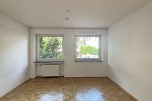 charmante 3,5-Zimmer-Erdgeschosswohnung mit Balkon in zentraler Lage von Essen zu vermieten – Pettenkoferstraße 41, 45147 Holsterhausen, Essen – Vorschaubild 3