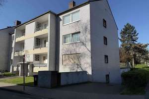 TOPPREIS FÜR ANLEGER! Vermietete 3-Zi-Wohnung inkl. Tiefgarage mit Entwicklungspotenzial