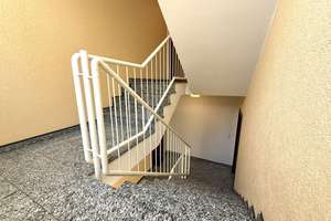 "Von BAIMEX" Schöne 4-Zimmer Wohnung mit Balkon in zentraler Lage von Elberfeld – Die vollständige Adresse der Immobilie erhältst du vom Anbieter., 42107 Elberfeld, Wuppertal – Vorschaubild 6