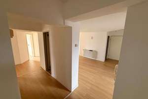 Attraktive 9-Zimmer-Wohnung mit Einbauküche in zentraler Lage von Gelsenkirchen – Fürstinnenstraße 32, 45883 Feldmark, Gelsenkirchen – Vorschaubild 2
