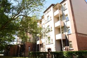 Sommeraktion: 2 Kaltmieten geschenkt! * Schicke großzügige 2-Raum Wohnung *