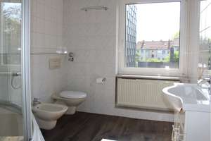 Attraktive Kapitalanlage, gepflegtes 5-Familienhaus in ruhiger Lage von Solingen-Mitte – Die vollständige Adresse der Immobilie erhältst du vom Anbieter., 42651 Solingen-Mitte, Solingen – Vorschaubild 15
