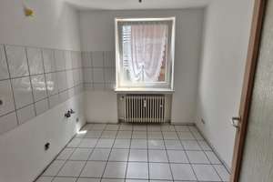 Schöne 3-Zimmer Wohnung direkt am Marktplatz – Hans-Sachs-Straße 16, 46117 Osterfeld-West, Oberhausen – Vorschaubild 3