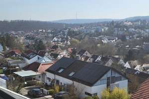 Traumhafte Dachgeschoss-Wohnung mit Dachterrasse in Stuttgart-Botnang