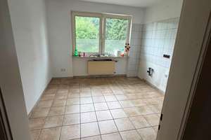 geräumige 2-Zimmer mit Tageslichtbad, Balkon an ruhige Person oder Paar zu vermieten. – Bramdelle 25, 42279 Langerfeld-Beyenburg, Wuppertal – Vorschaubild 7